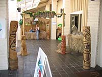 Entry to Surf'N'Safari '04 (Photo by Mark Booth)